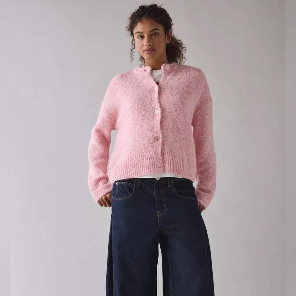 NWT Urban Outfitters BDG Becca Brushed Knit Oversized Fuzzy Cardigan Sweater - Picture 3 of 7
